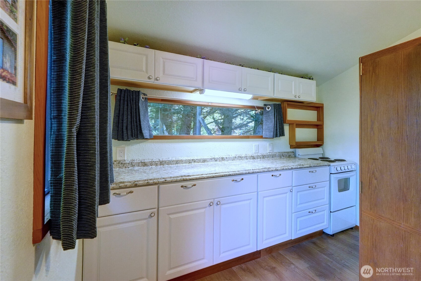 14310 200th Avenue Property Photo 7