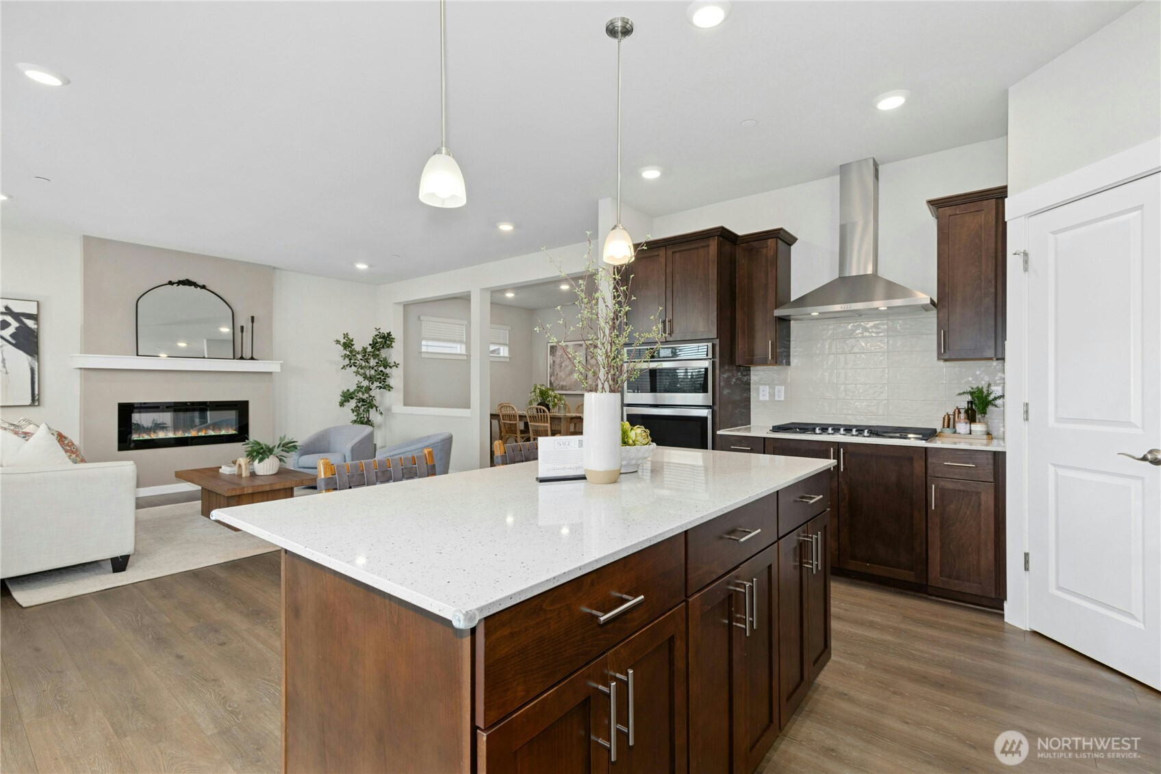 21123 Meridian Drive Property Photo 13