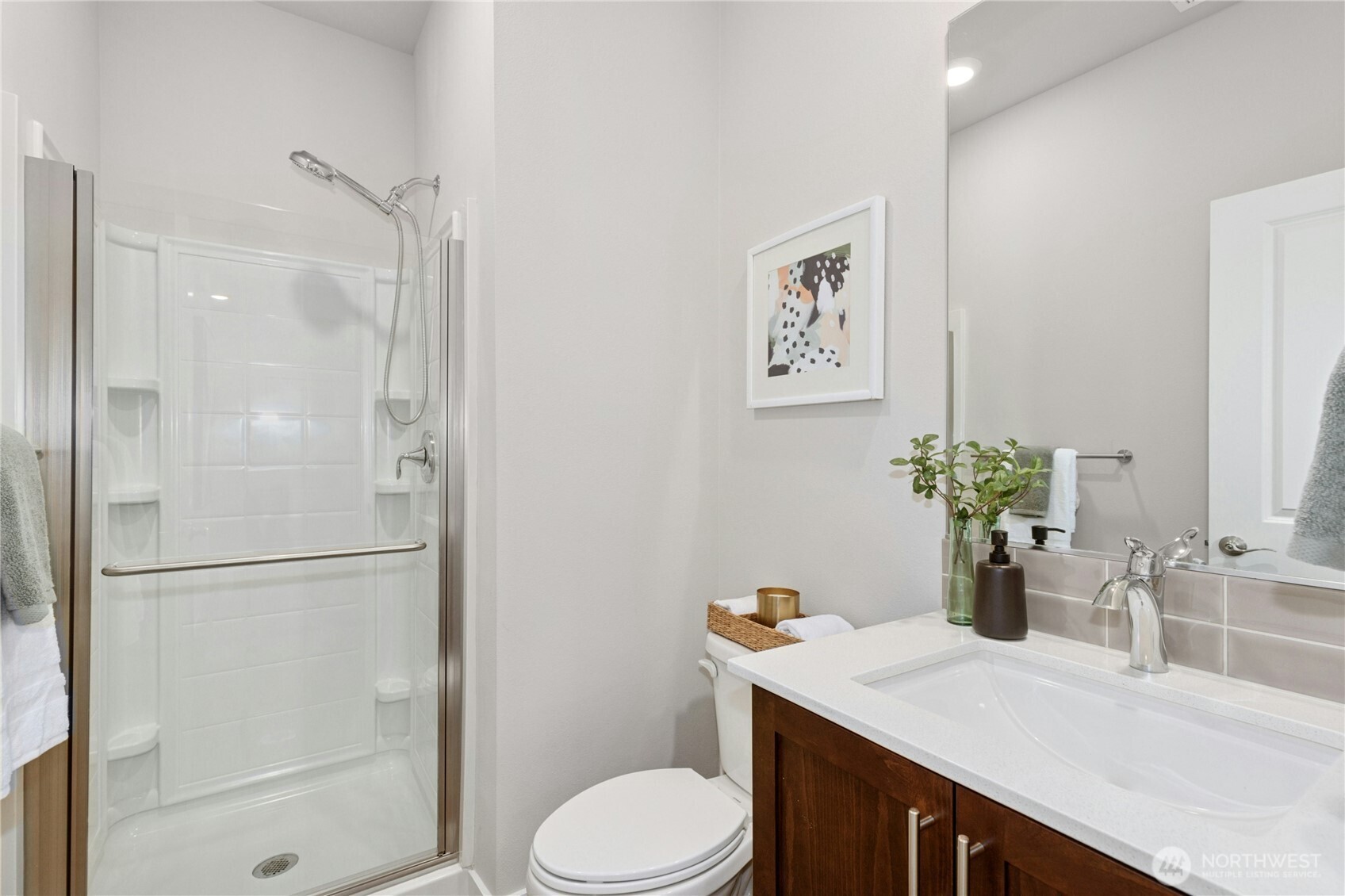 21123 Meridian Drive Property Photo 15