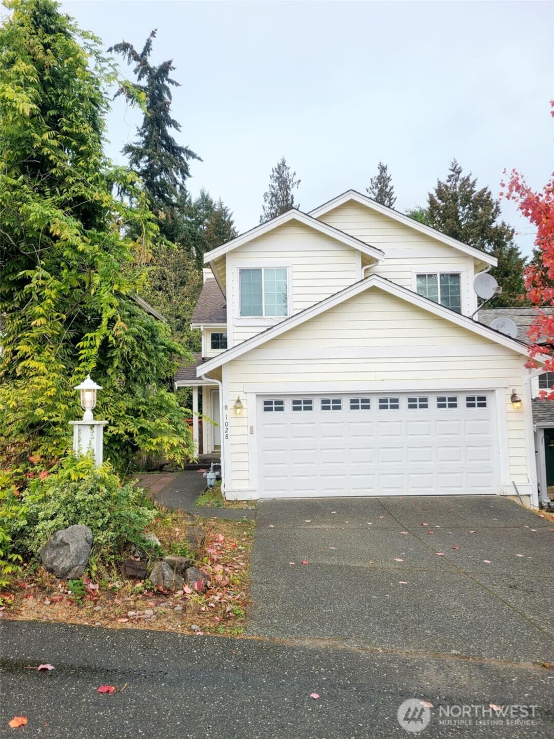 1028 Nw Poppy Court Property Photo