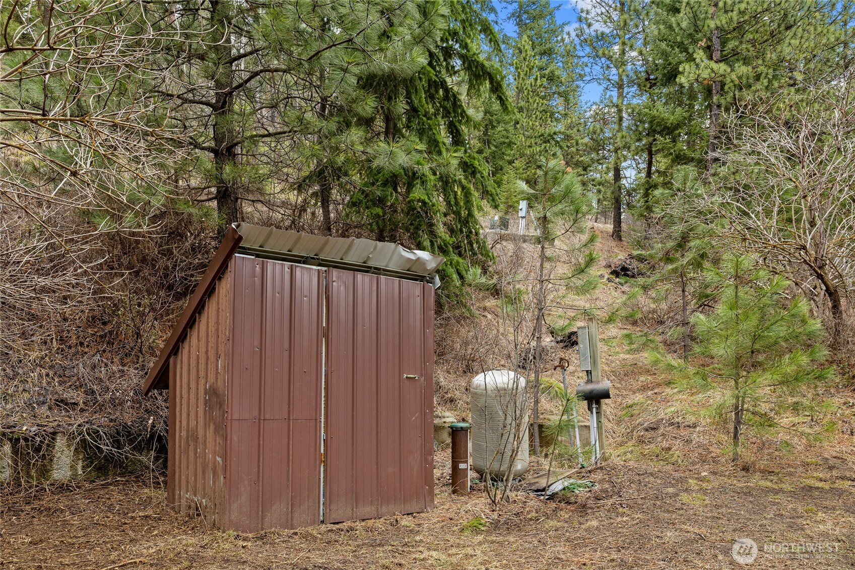 11 Cougar Gulch Road Property Photo 4