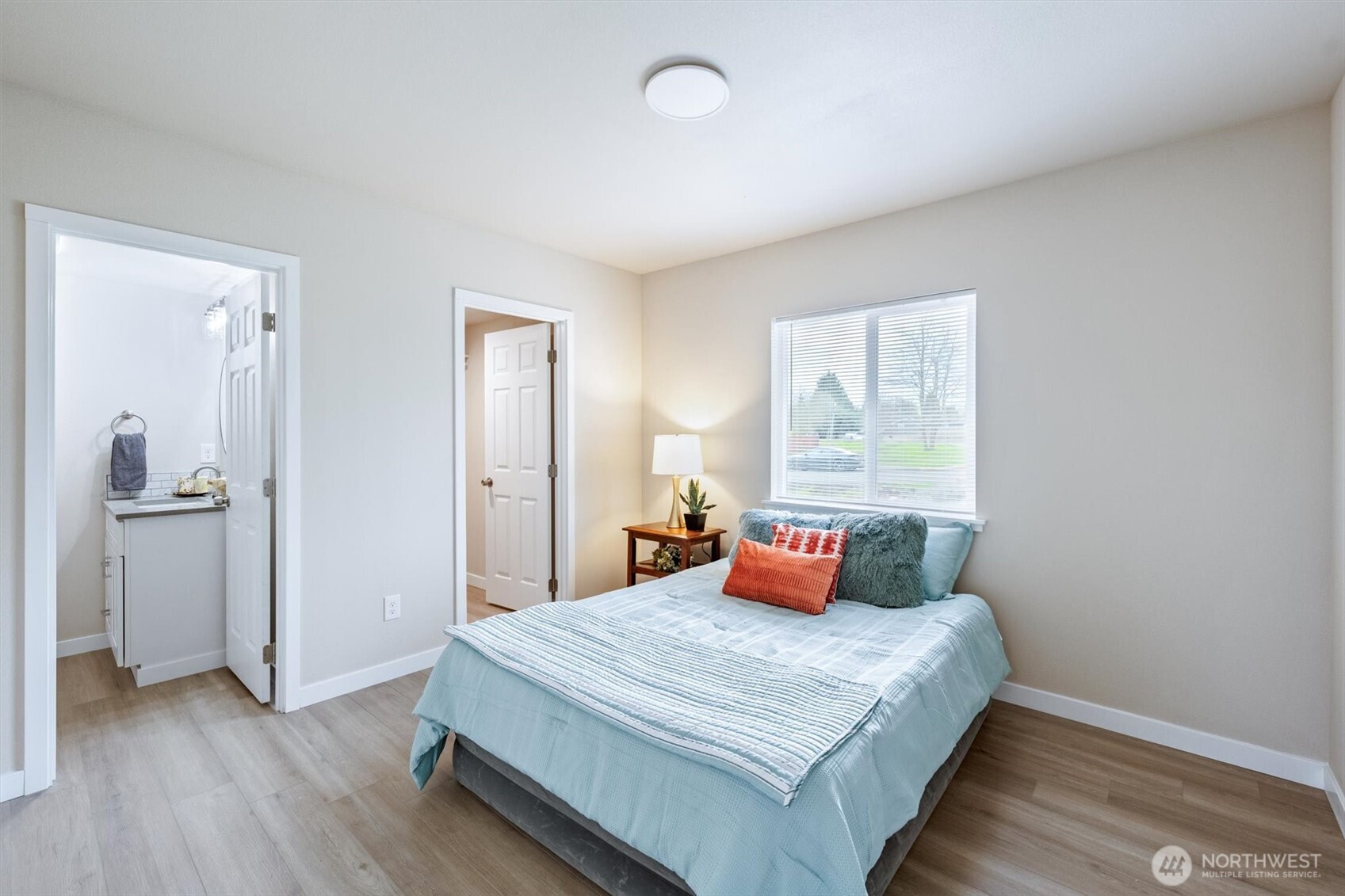 1202 N Pacific Avenue Property Photo 14
