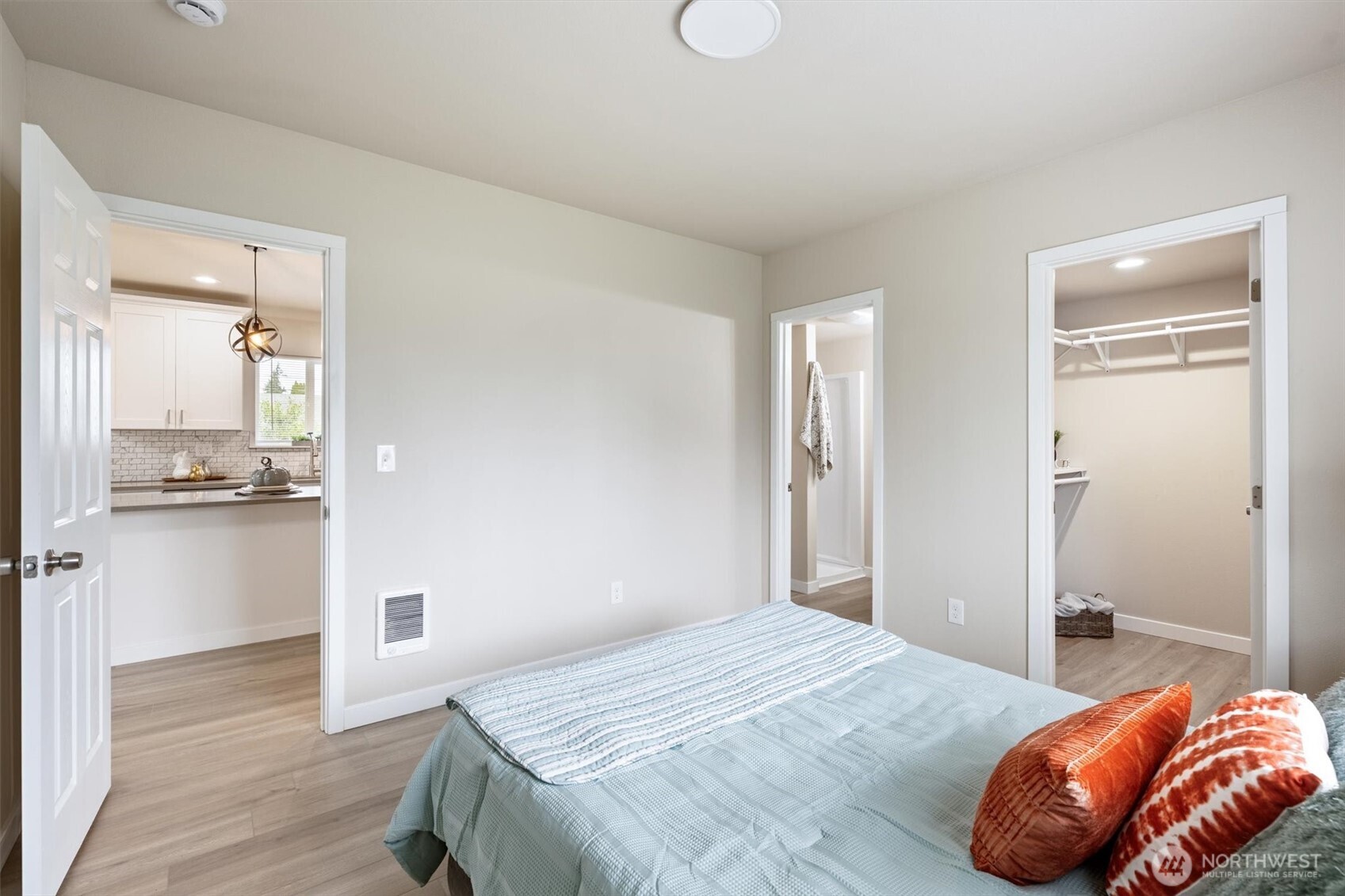 1202 N Pacific Avenue Property Photo 15