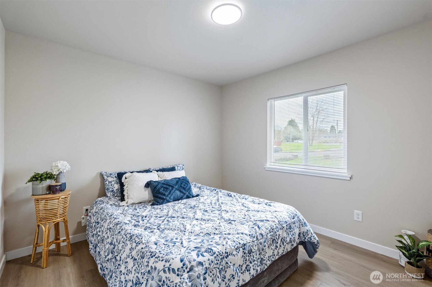 1202 N Pacific Avenue Property Photo 23