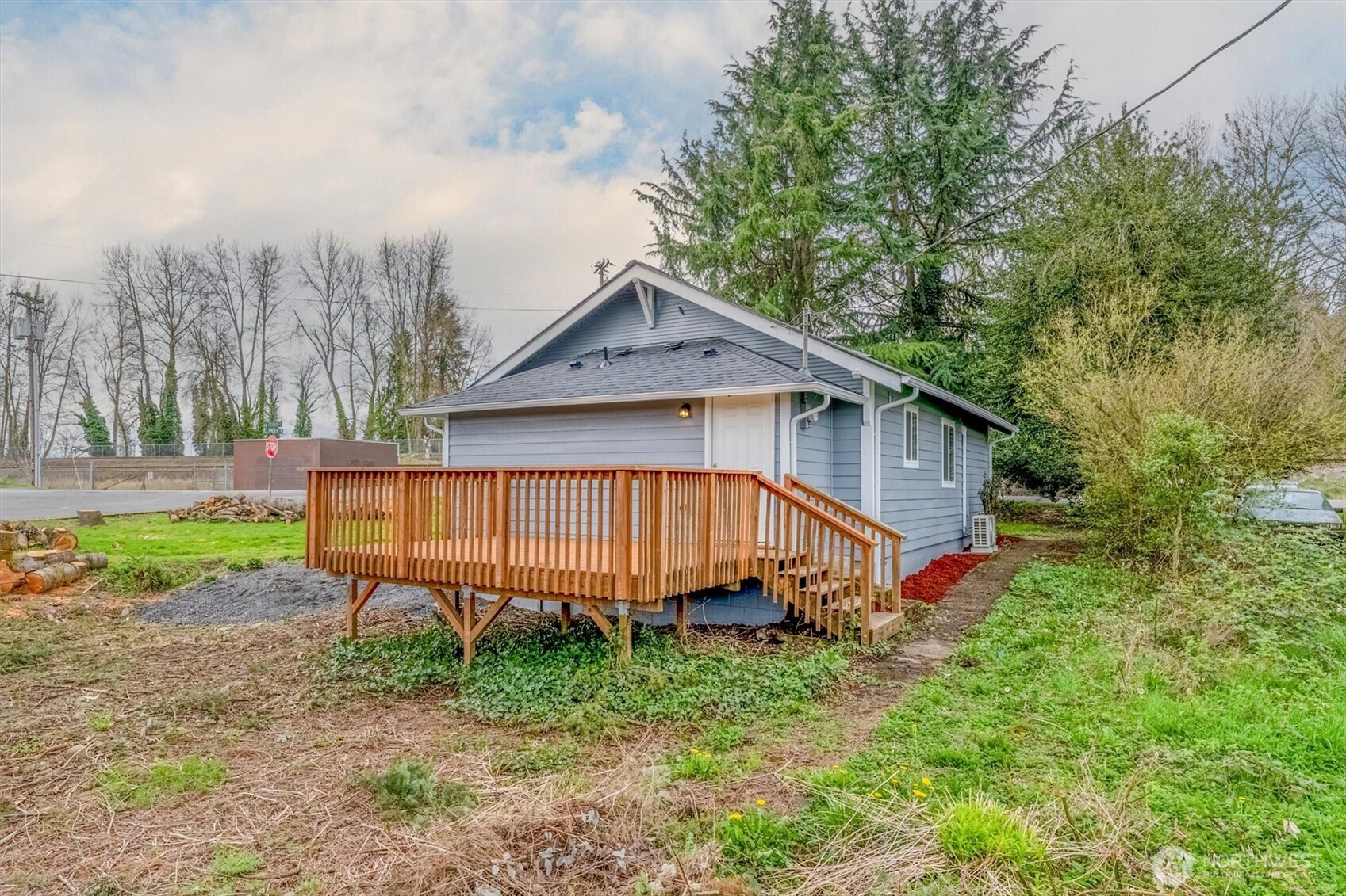 1202 N Pacific Avenue Property Photo 28