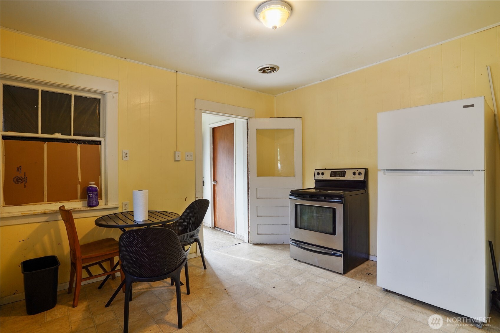 8640 Delridge Way Property Photo 11