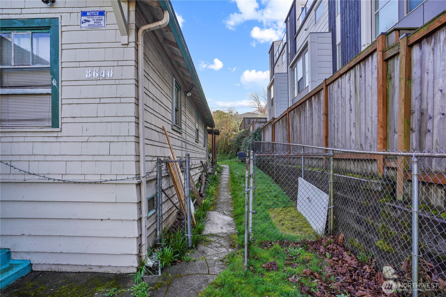 8640 Delridge Way Property Photo 14