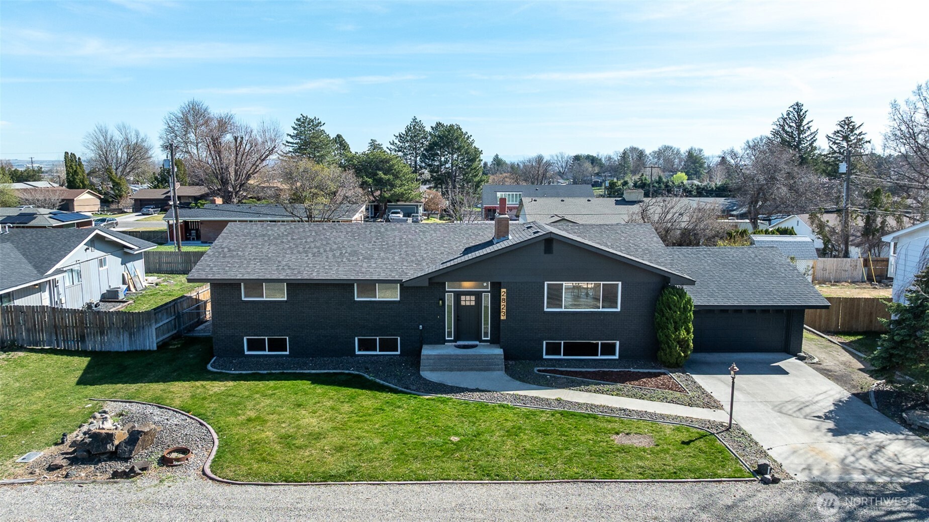 2823 S Fruitland Street Property Photo