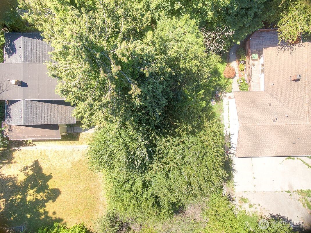 4132 23rd Avenue Property Photo 2
