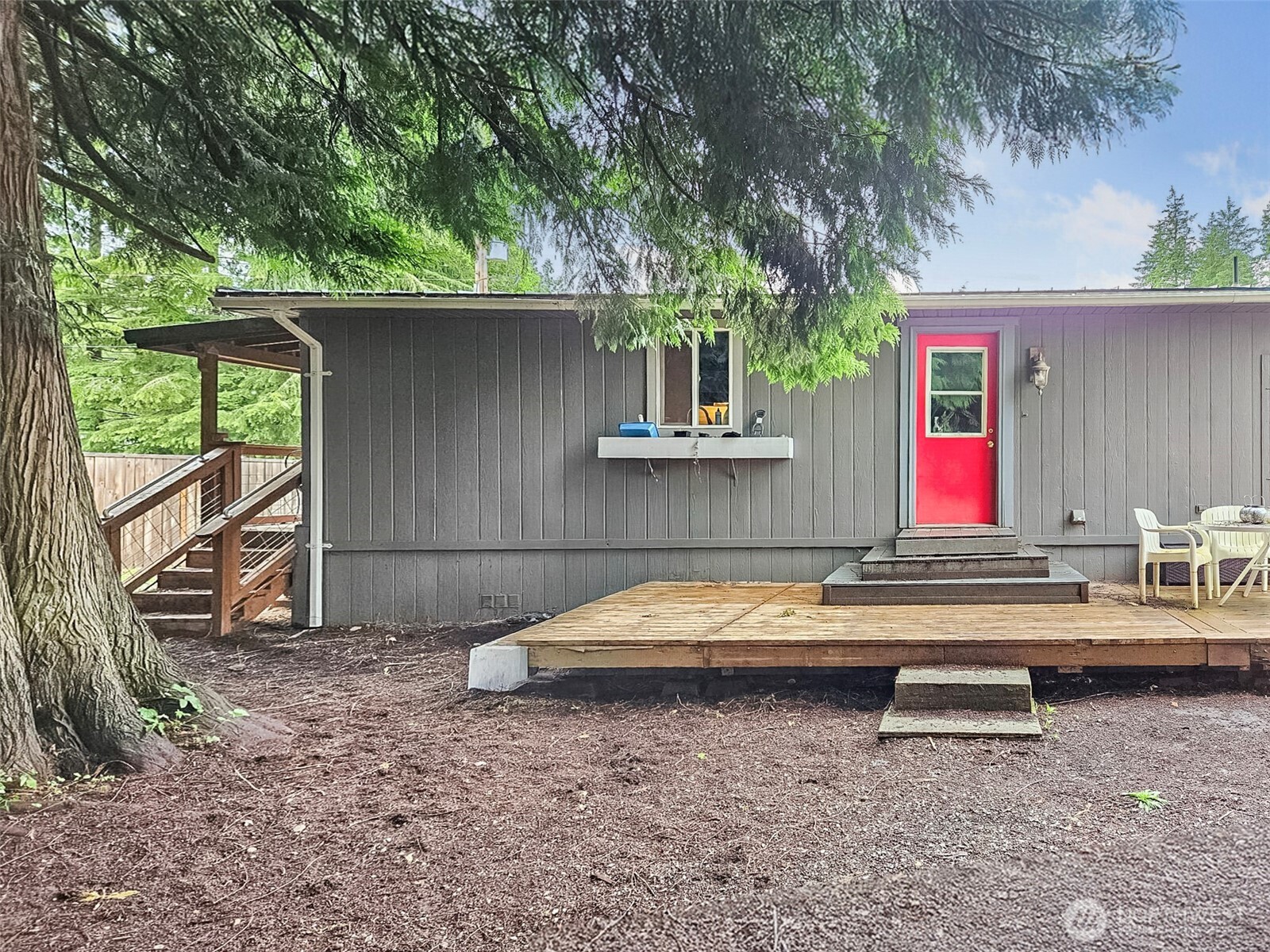 46649 Baker Loop Road Property Photo