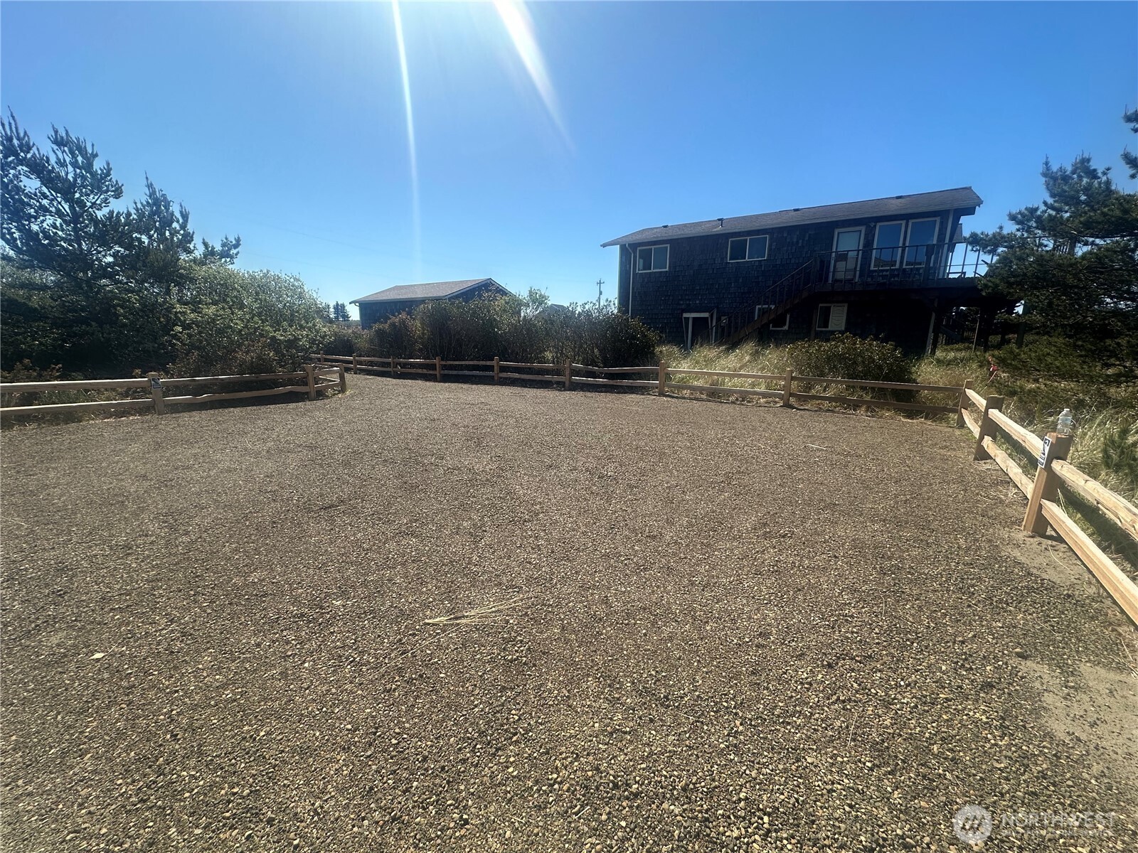 855 S Sand Dune Avenue Property Photo 4