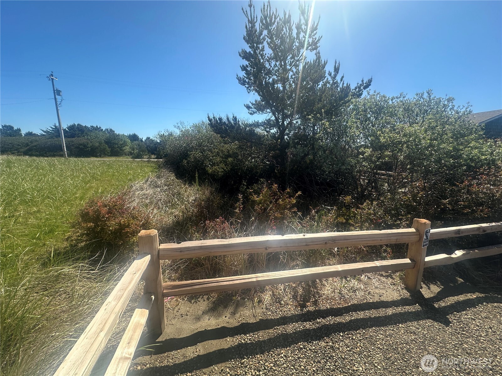 855 S Sand Dune Avenue Property Photo 7