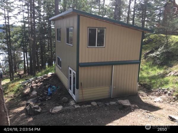 845 Chinook Way Property Photo 3