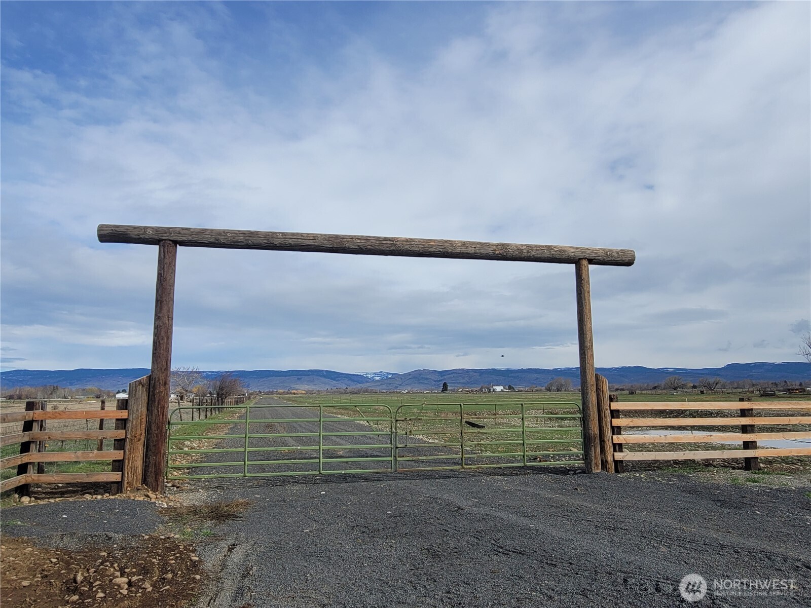 2149 X7 Brick Mill Road Property Photo 1