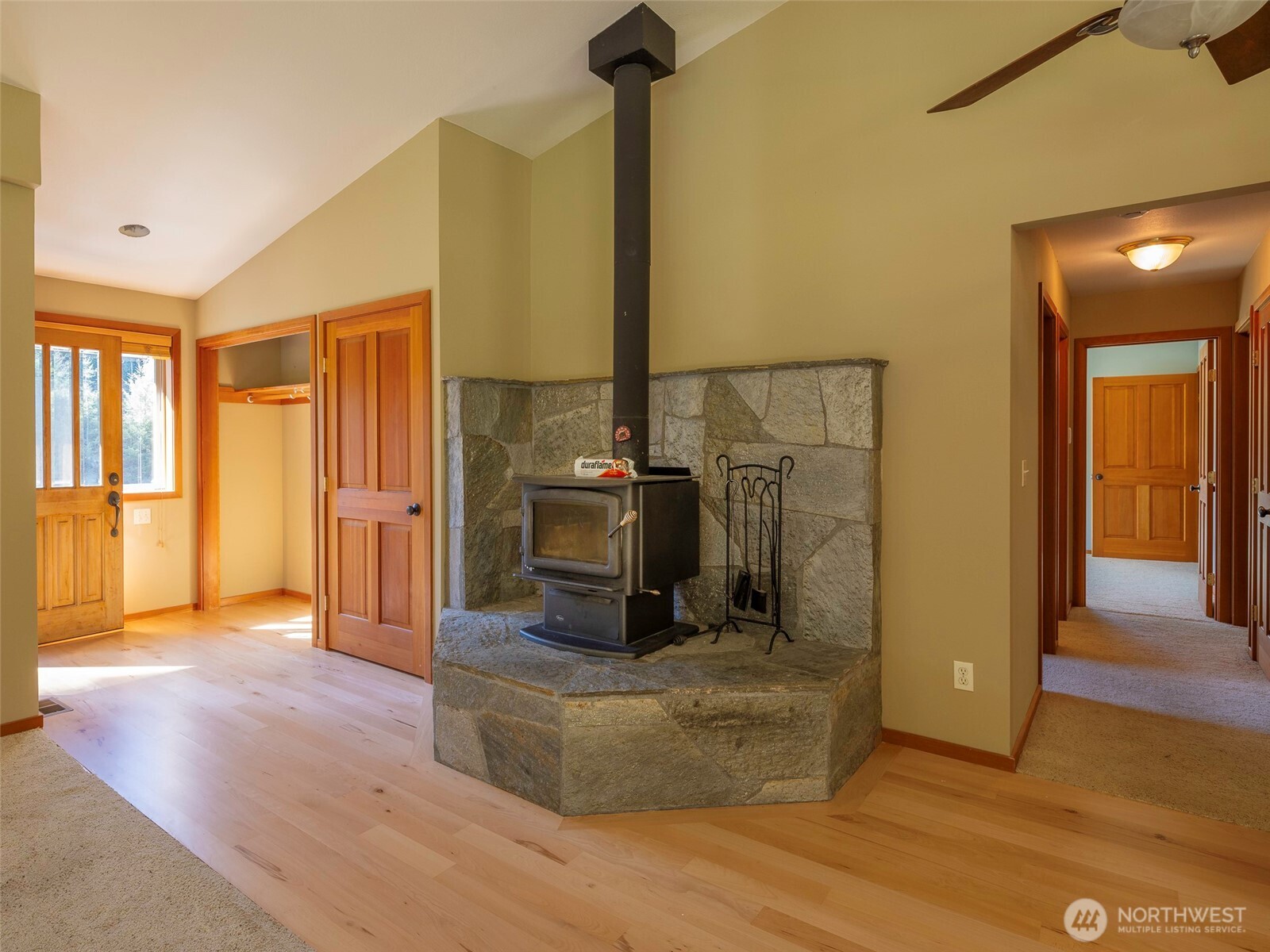 293935 Hwy 101 Property Photo 12