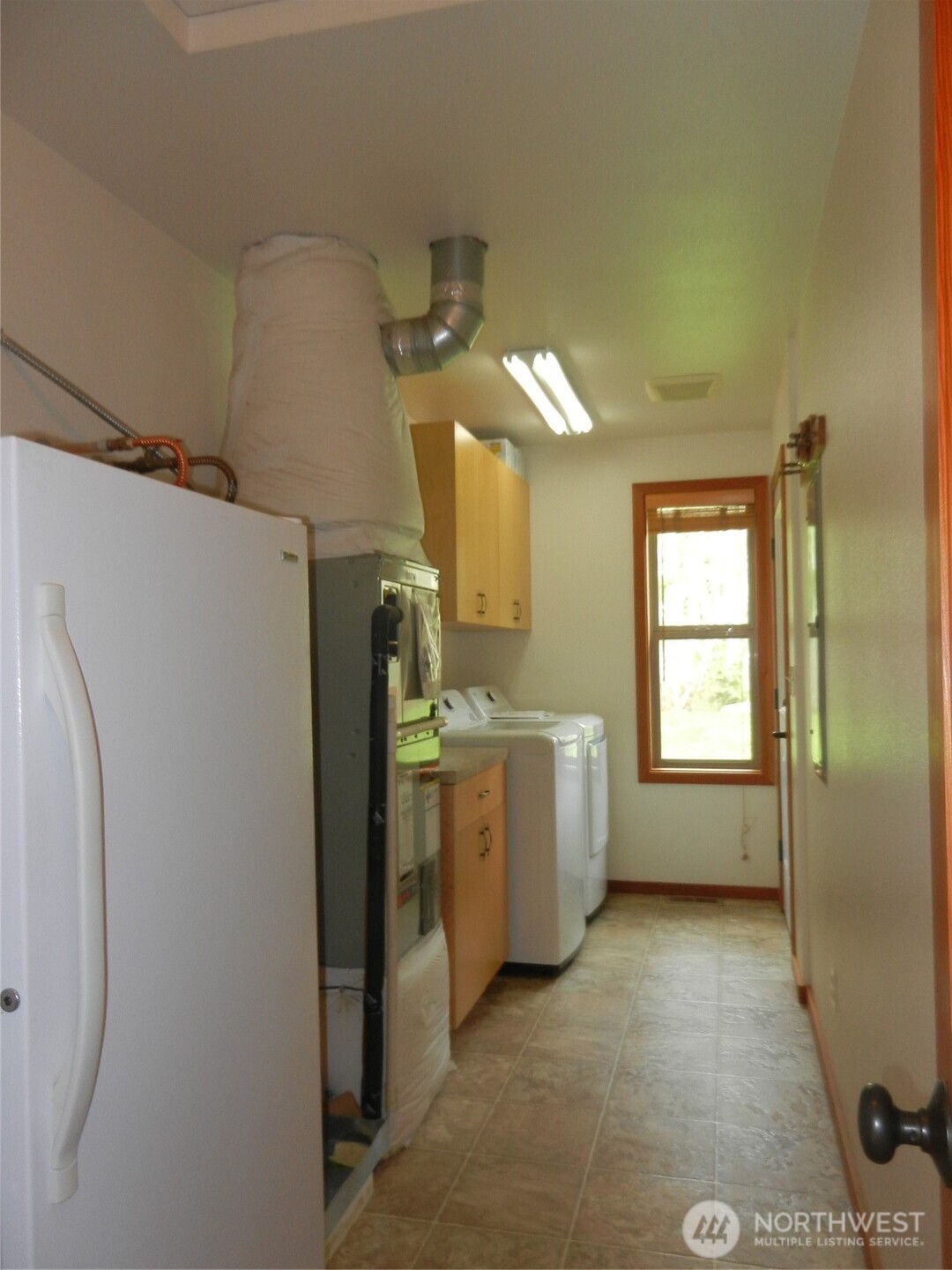 293935 Hwy 101 Property Photo 27