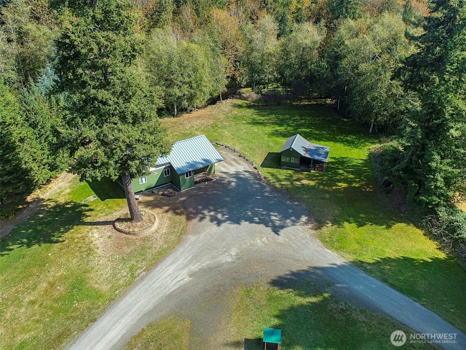 293935 Hwy 101 Property Photo 32