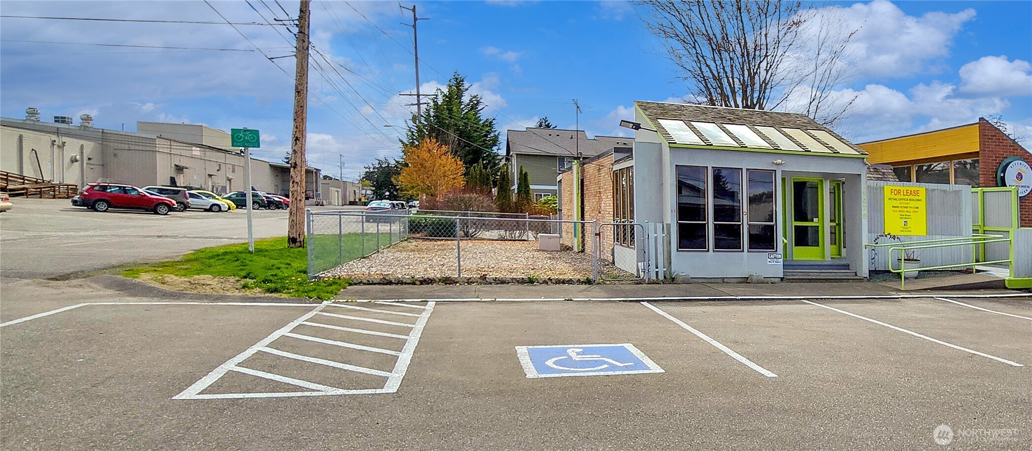 1075 Ne 7th Avenue Property Photo