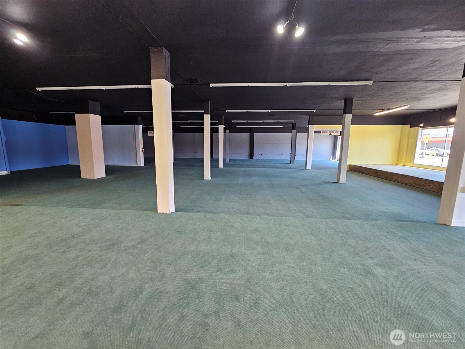 736 S Wenatchee Avenue Property Photo 11