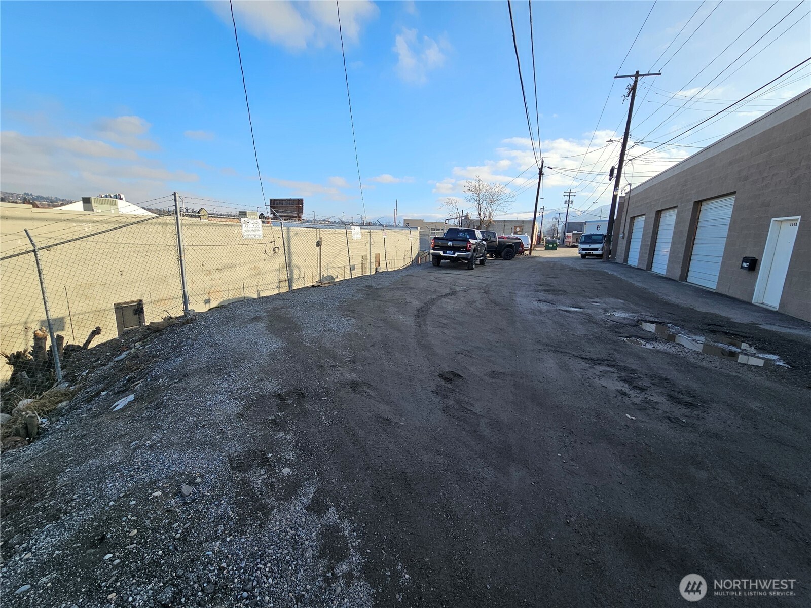 736 S Wenatchee Avenue Property Photo 35