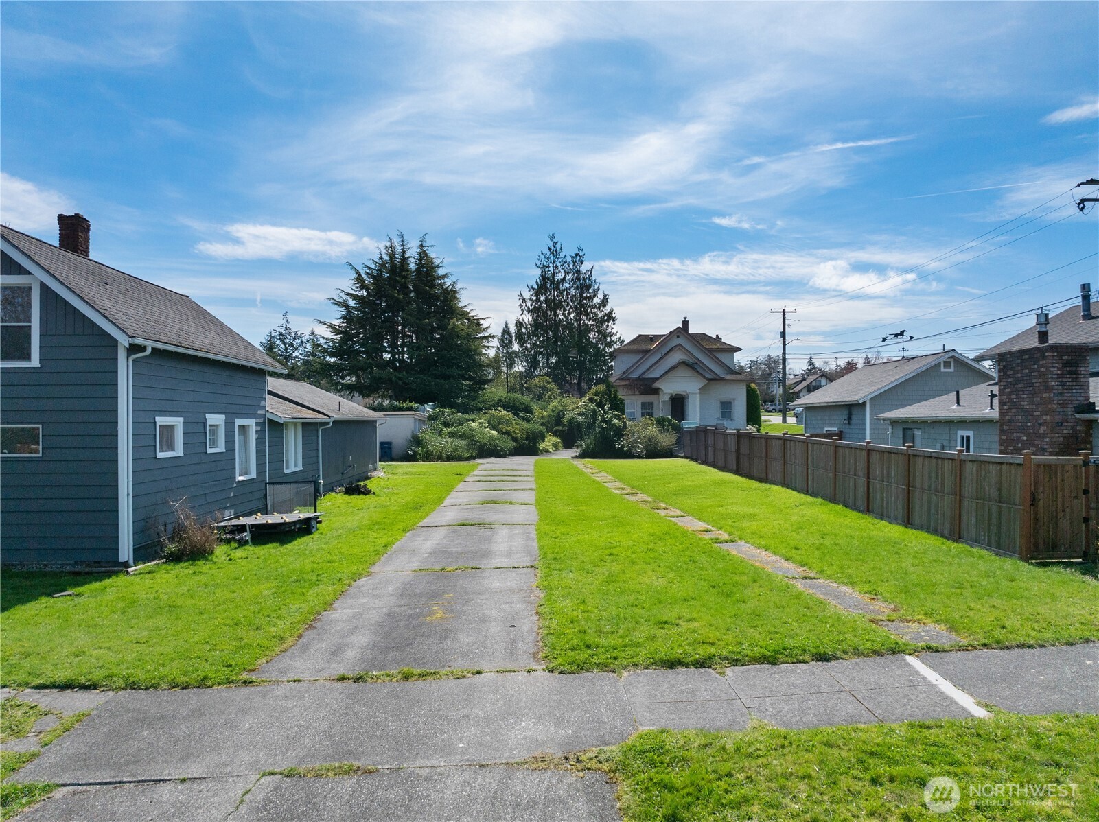 1415 10th Street Property Photo 1