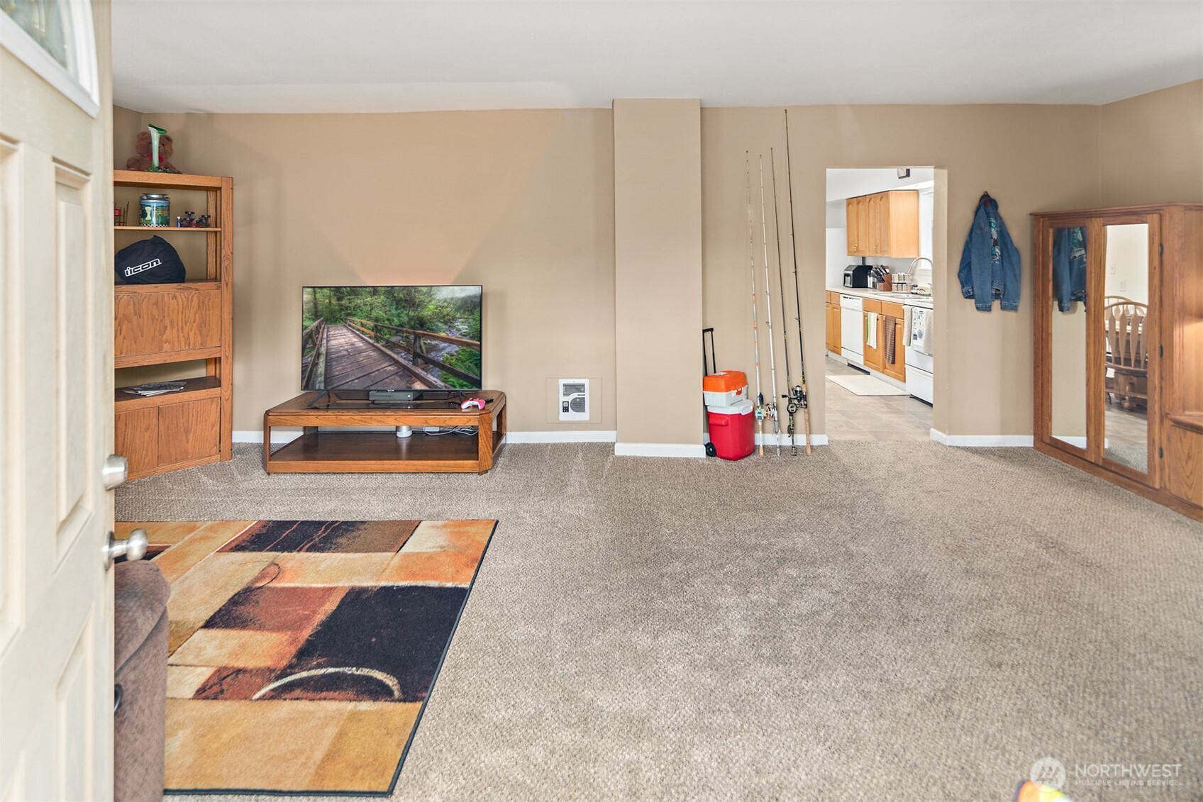 3211 103rd Avenue Property Photo 6