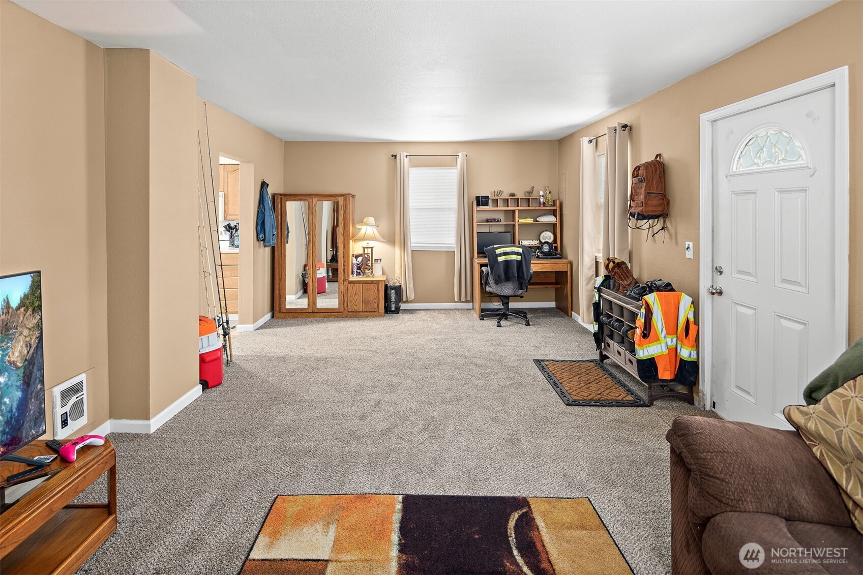 3211 103rd Avenue Property Photo 8