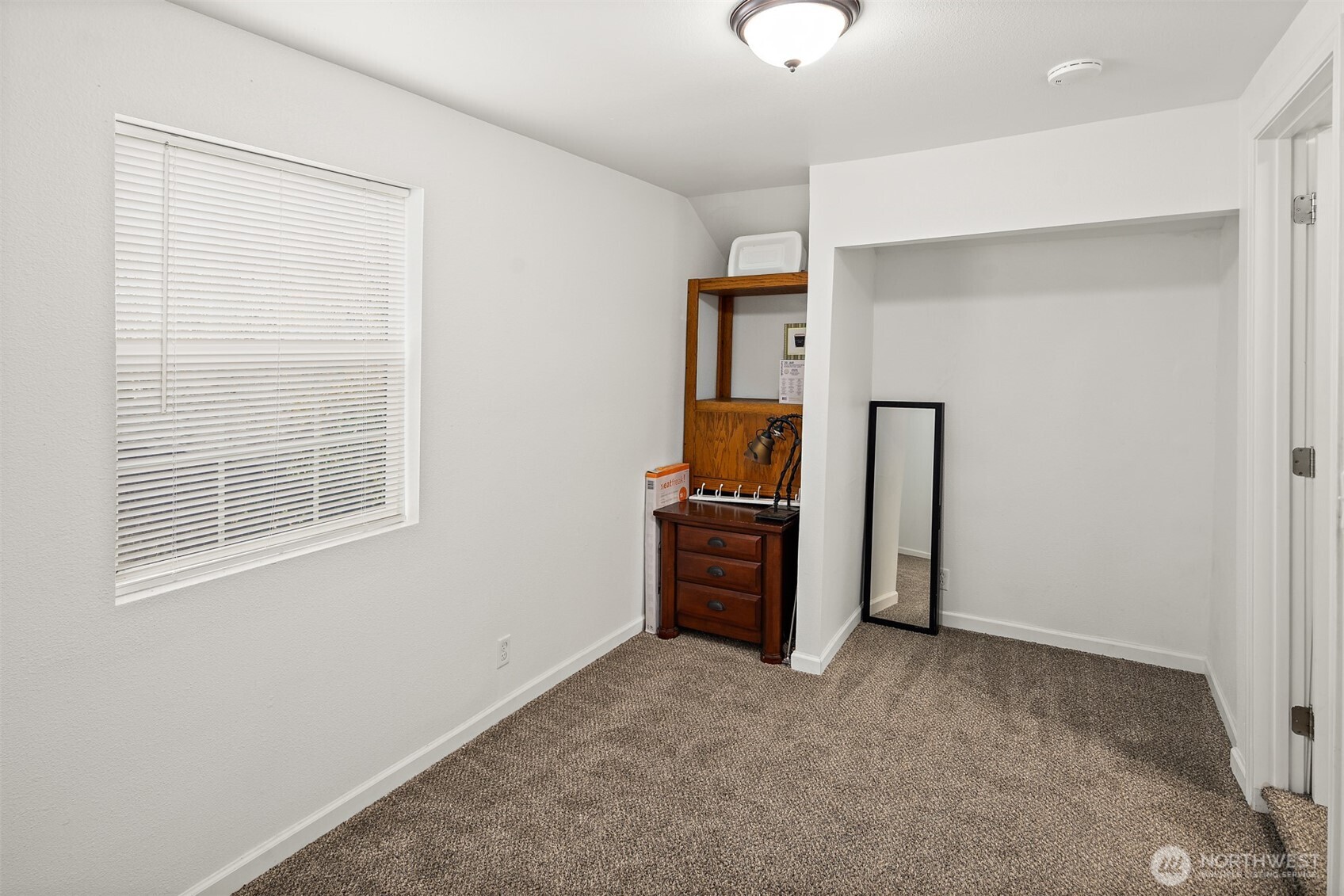 3211 103rd Avenue Property Photo 14