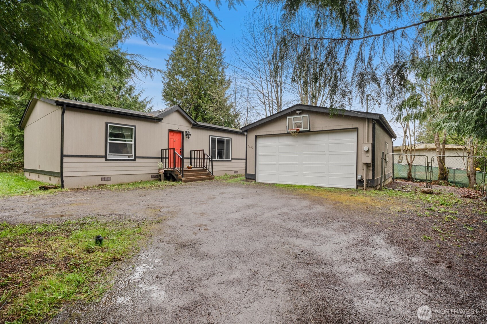 5500 Ne Haig Place Property Photo