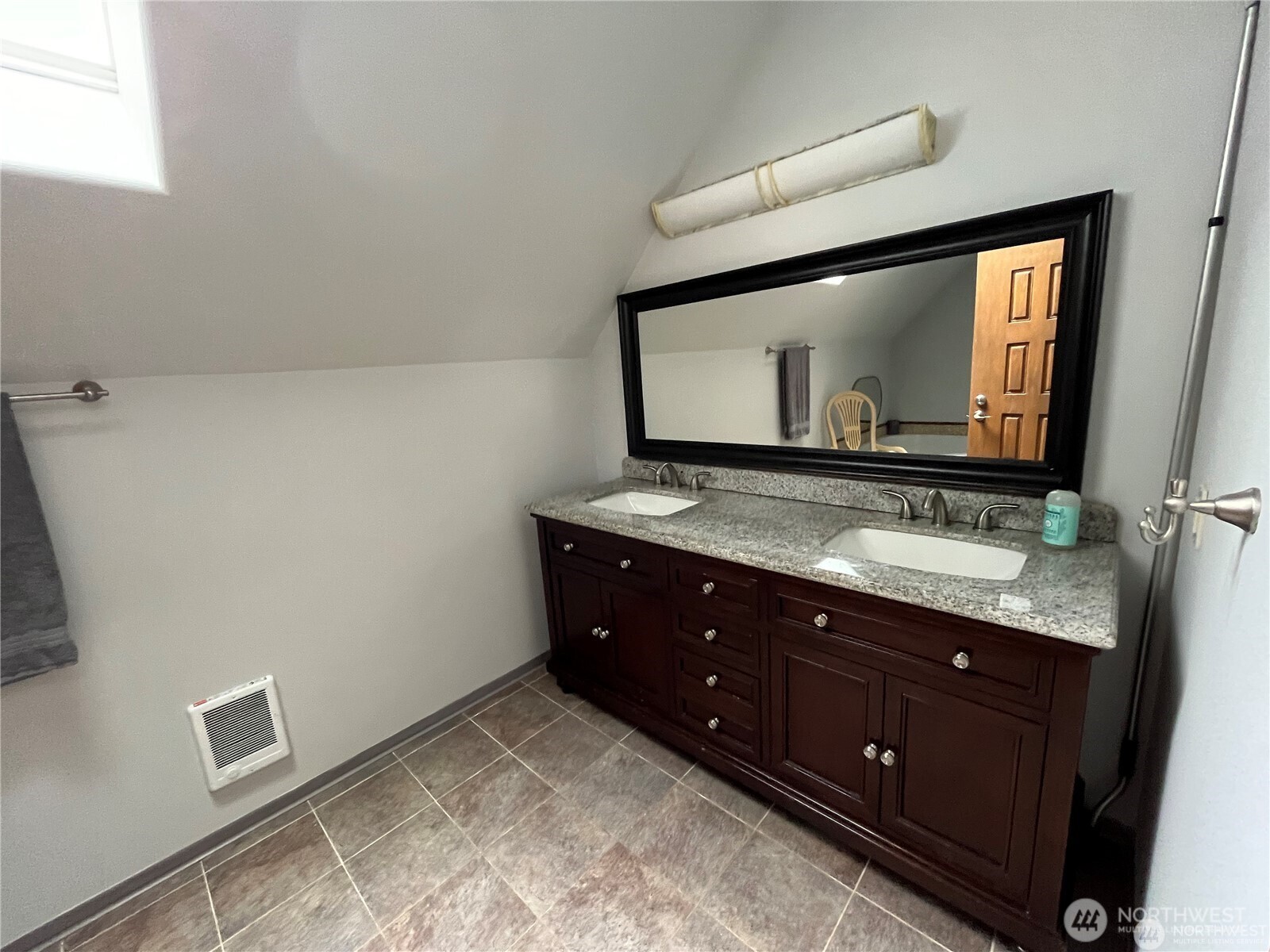 130 S Oar Loop Property Photo 15