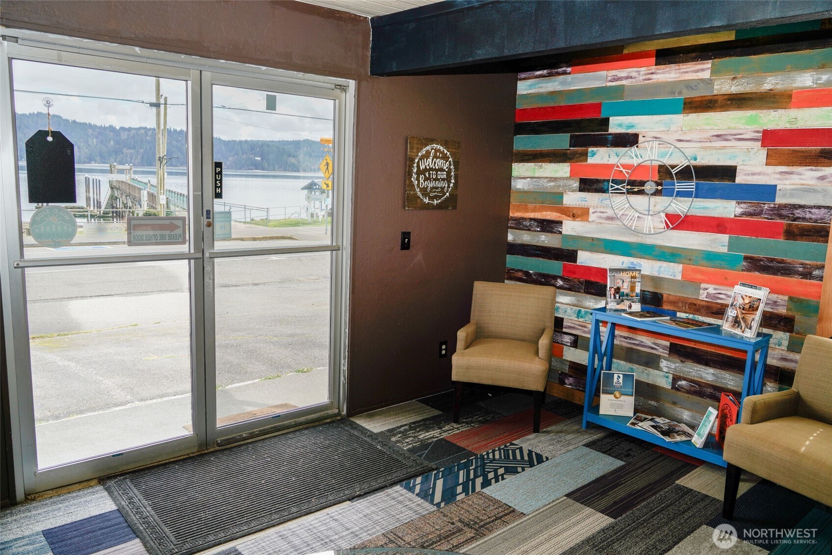 24113 N Us Highway 101 Property Photo 25