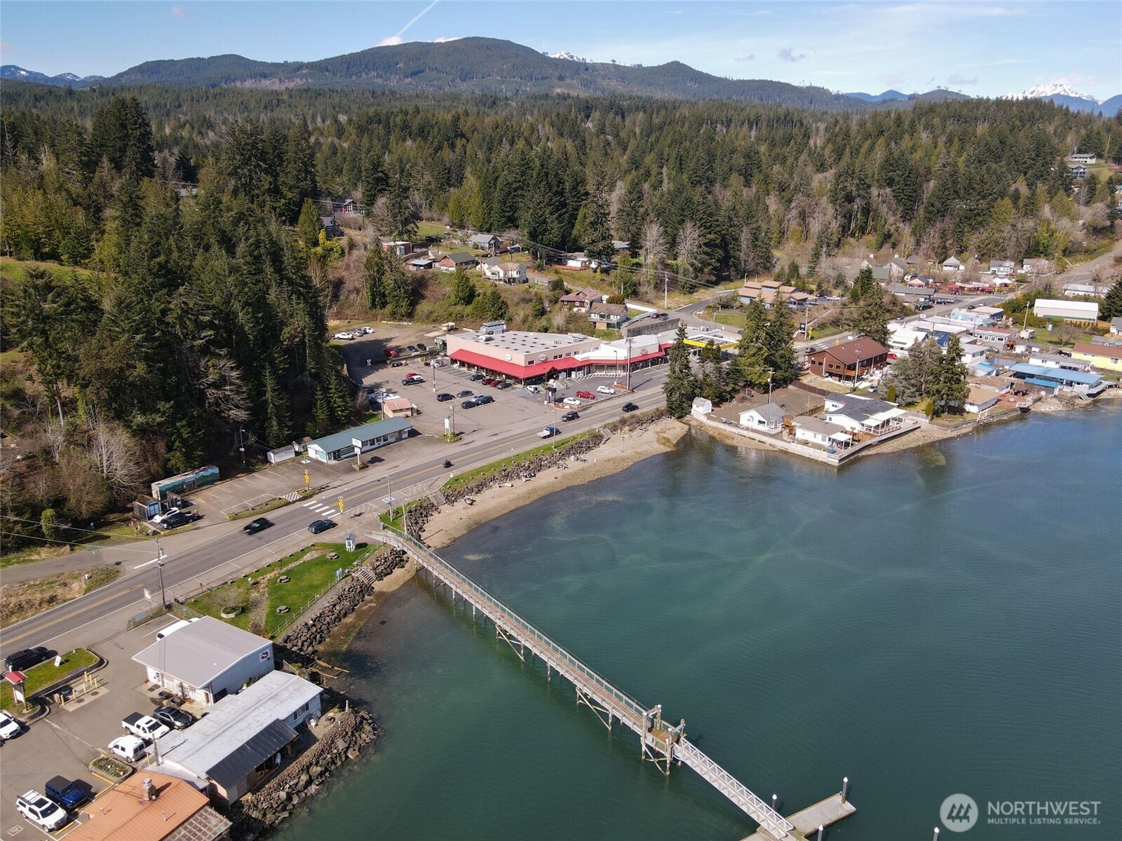 24113 N Us Highway 101 Property Photo 31
