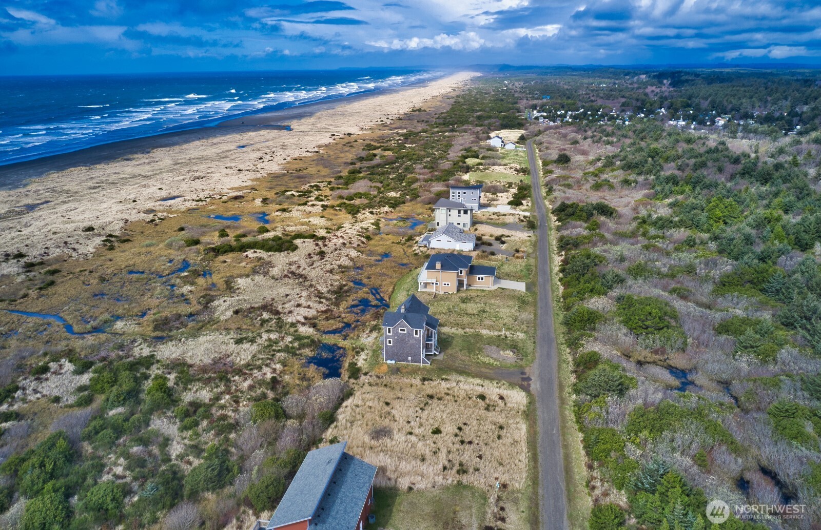 132 Dunes Lane Property Photo 3