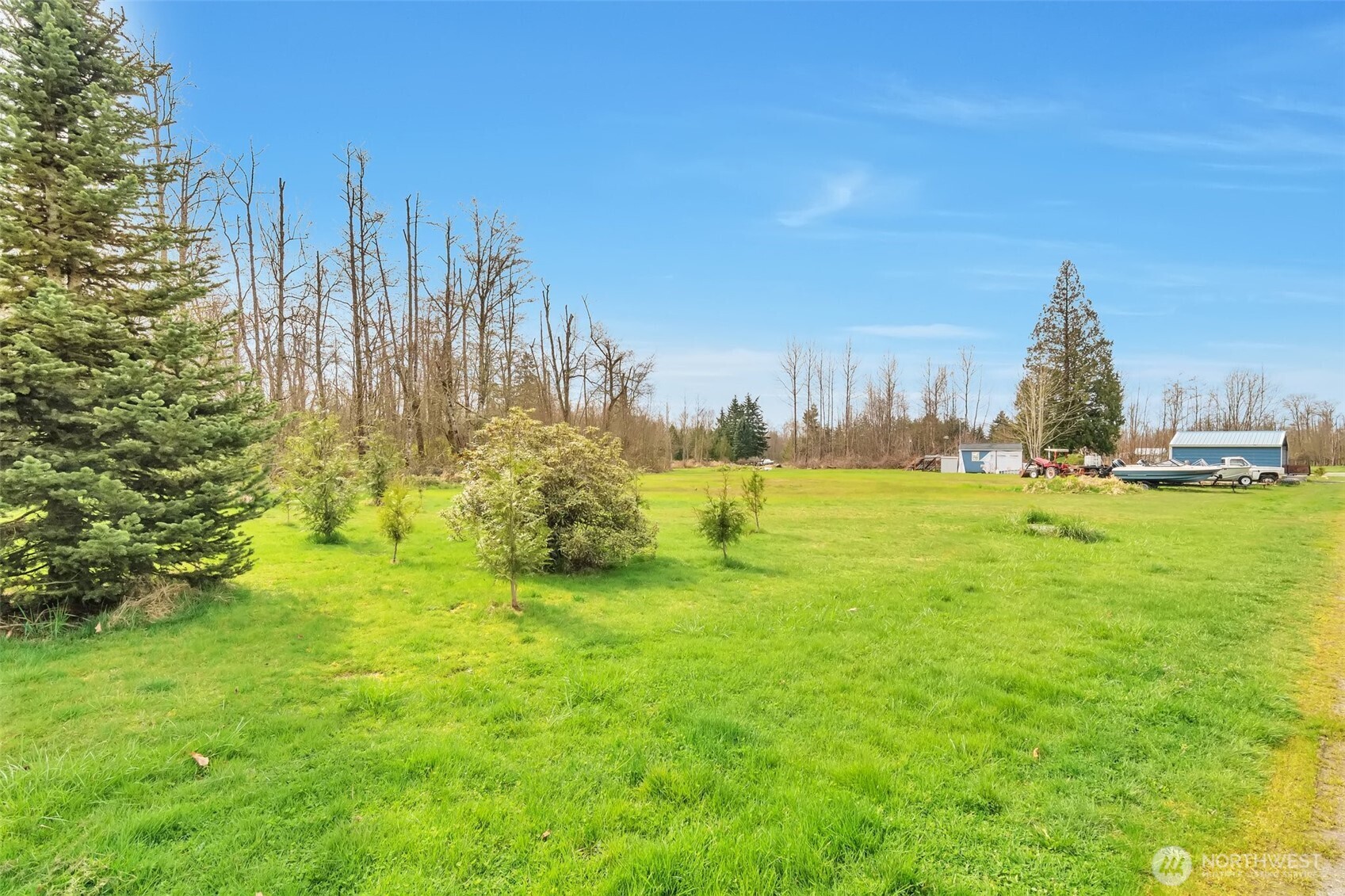 6883 Hobson Road Property Photo 8