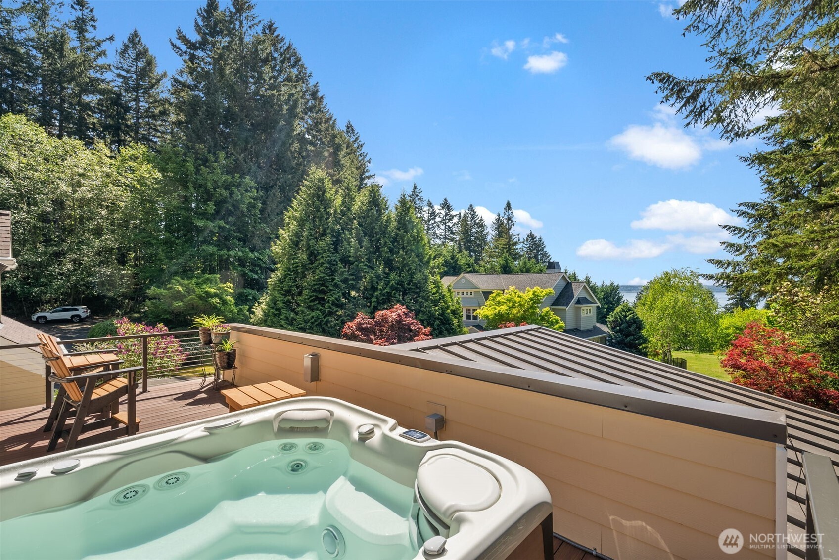 555 Hyak Drive Property Photo 23