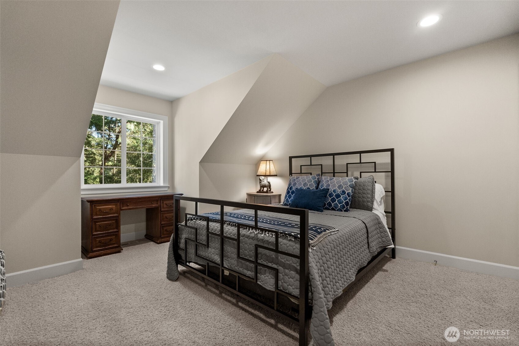 555 Hyak Drive Property Photo 31