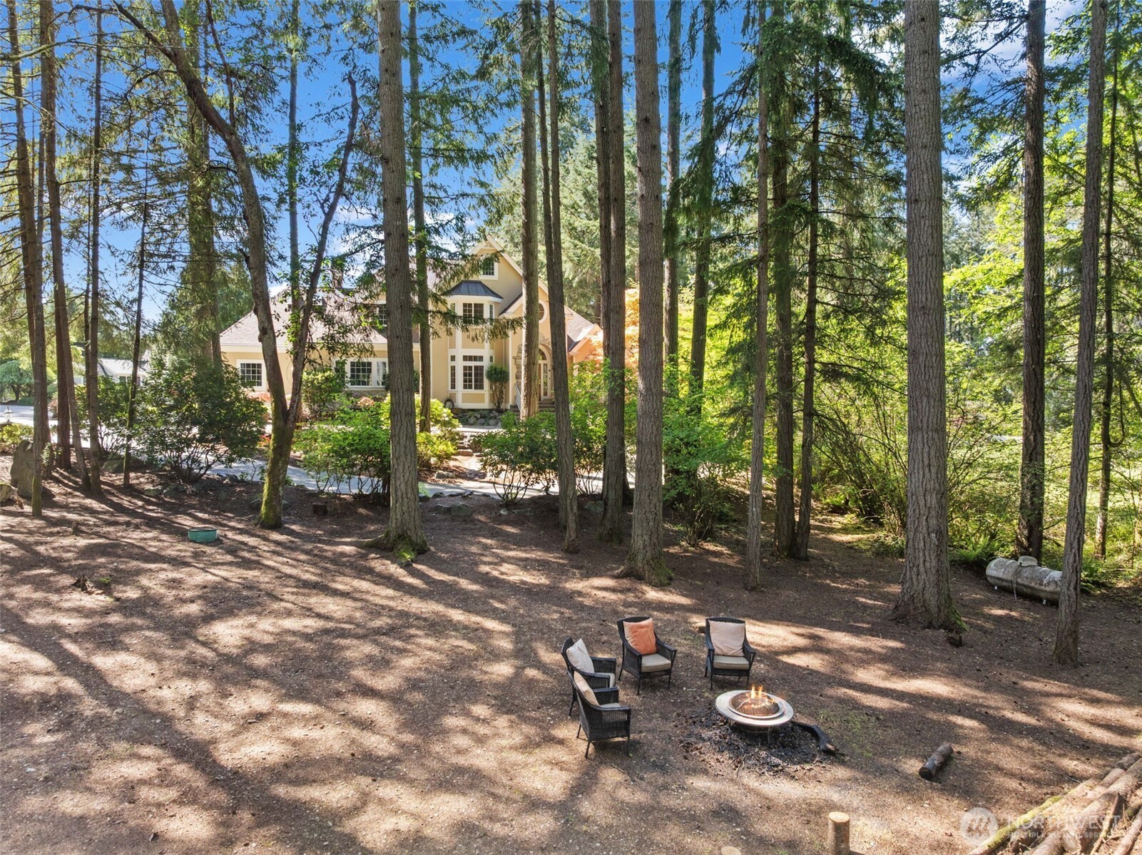 555 Hyak Drive Property Photo 35