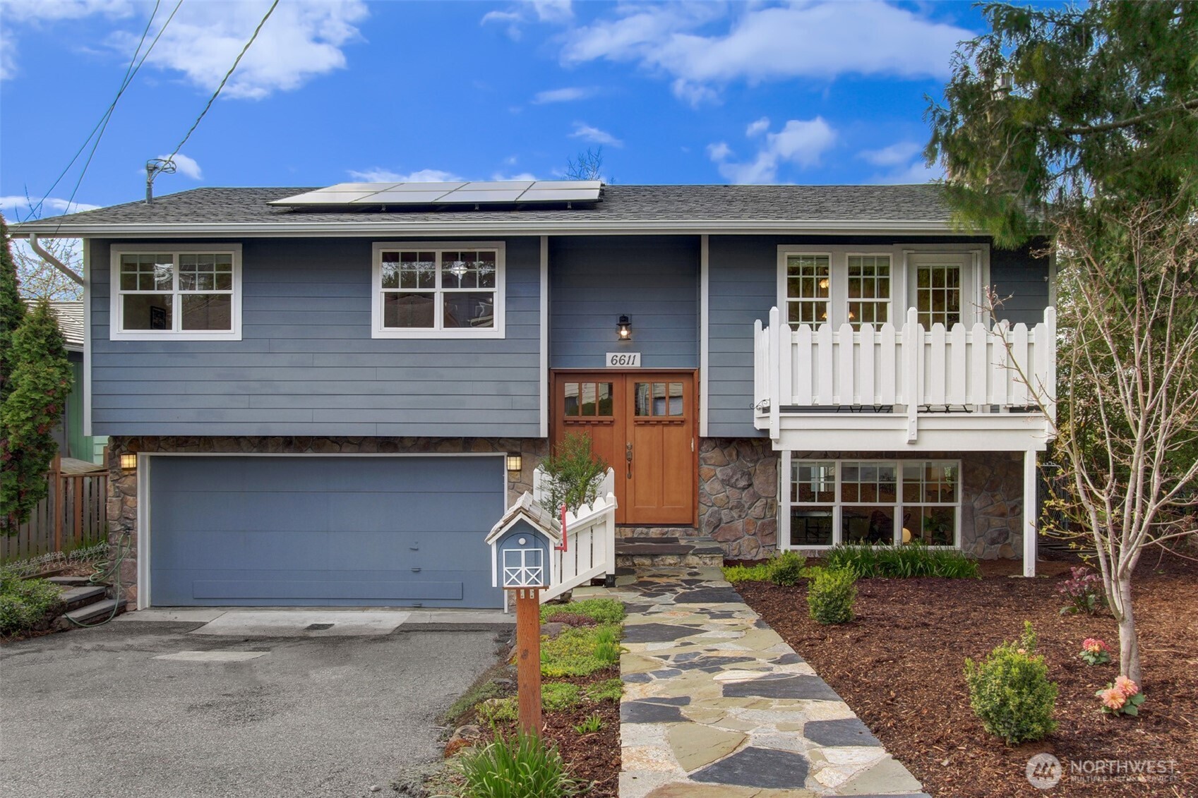 6611 49th Avenue Property Photo