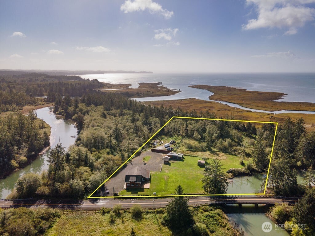 133 Burrows Road Property Photo