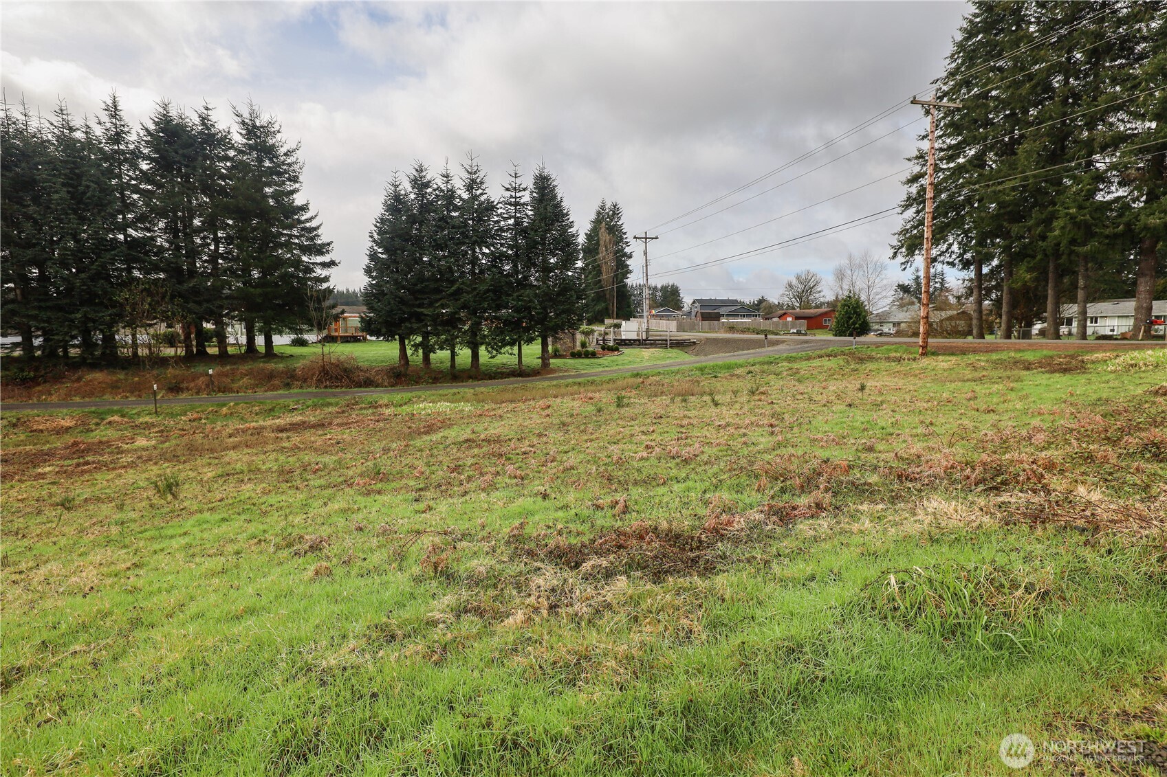 6 Grace Lane Property Photo 4