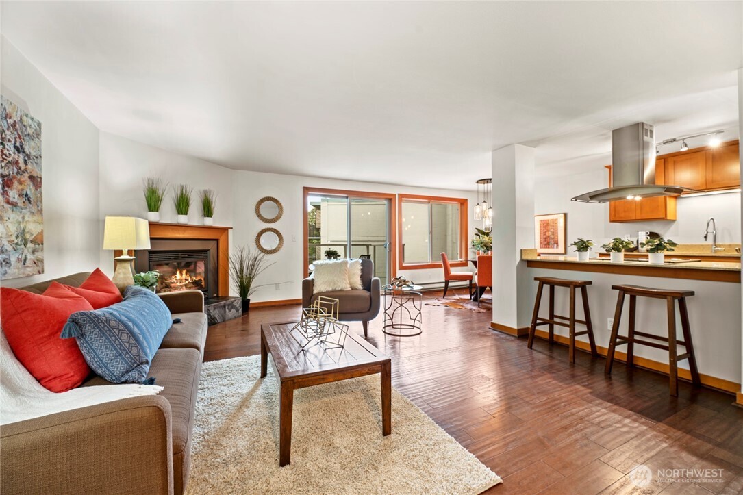 1730 Taylor Avenue 209 Property Photo 1