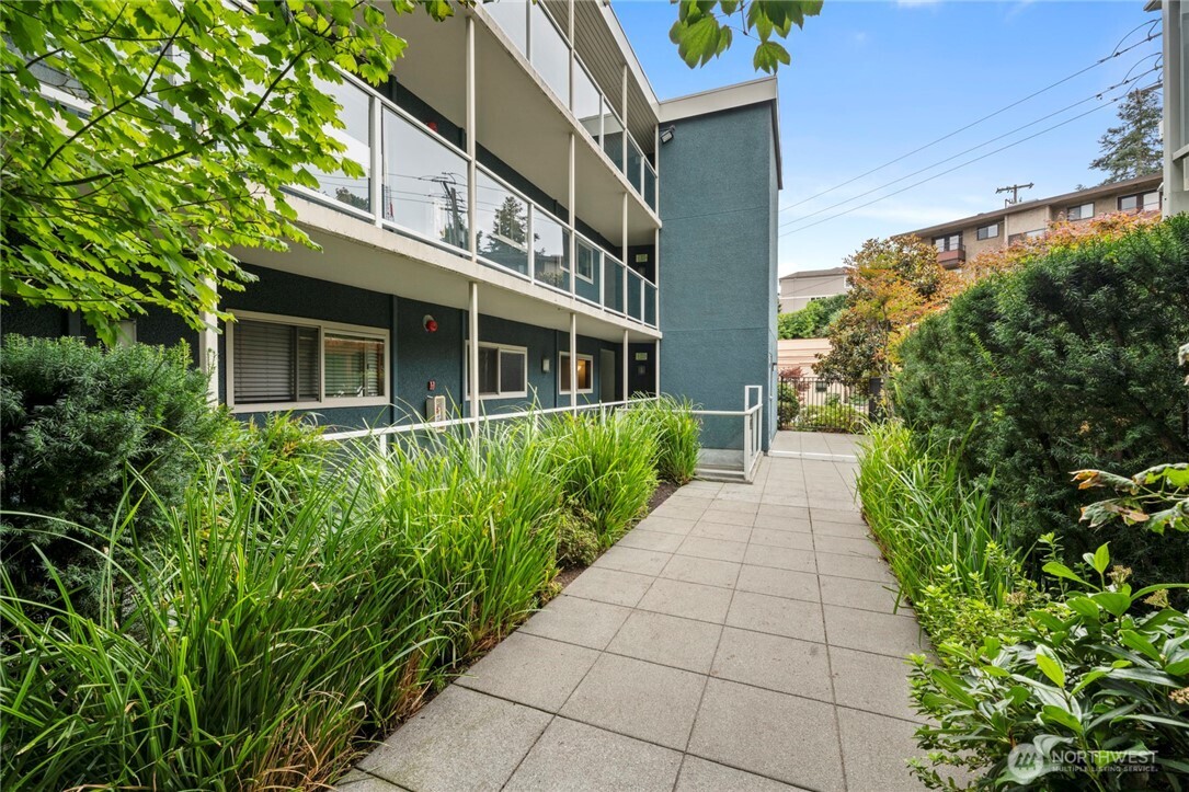 1730 Taylor Avenue 209 Property Photo 18