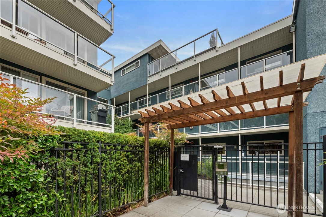 1730 Taylor Avenue 209 Property Photo 20