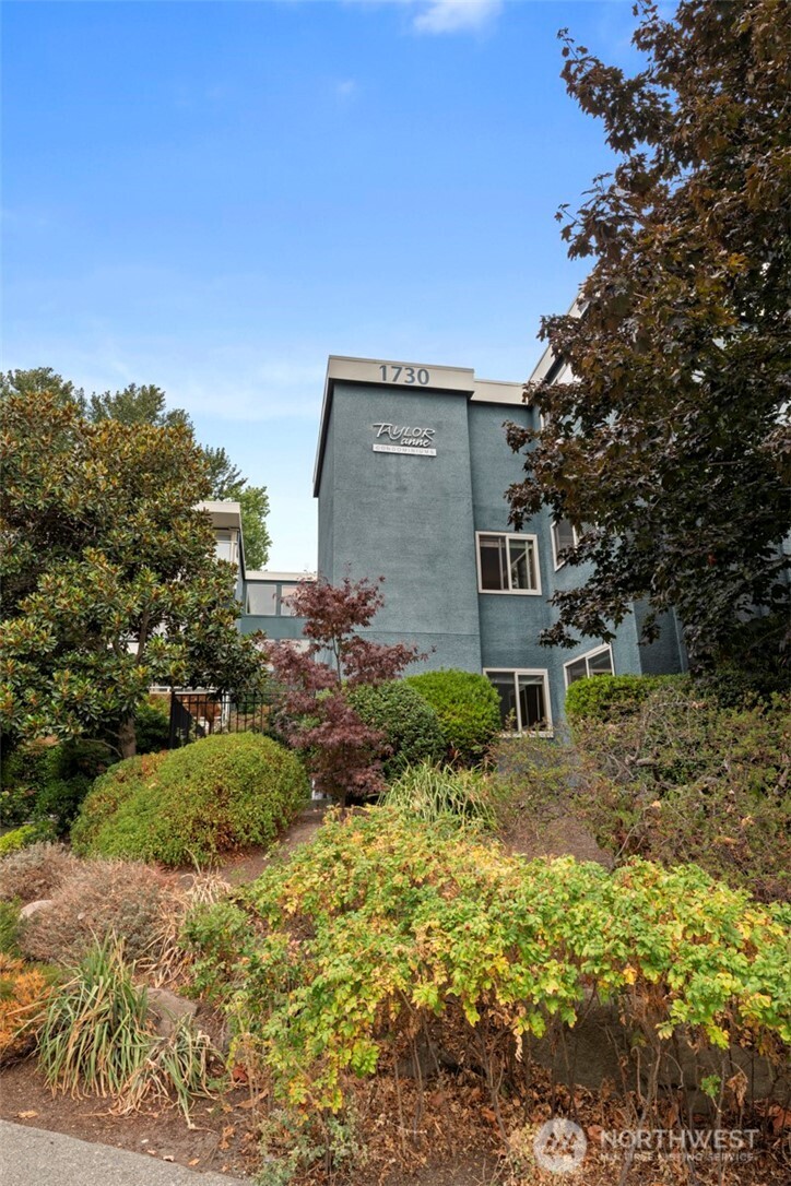 1730 Taylor Avenue 209 Property Photo 21