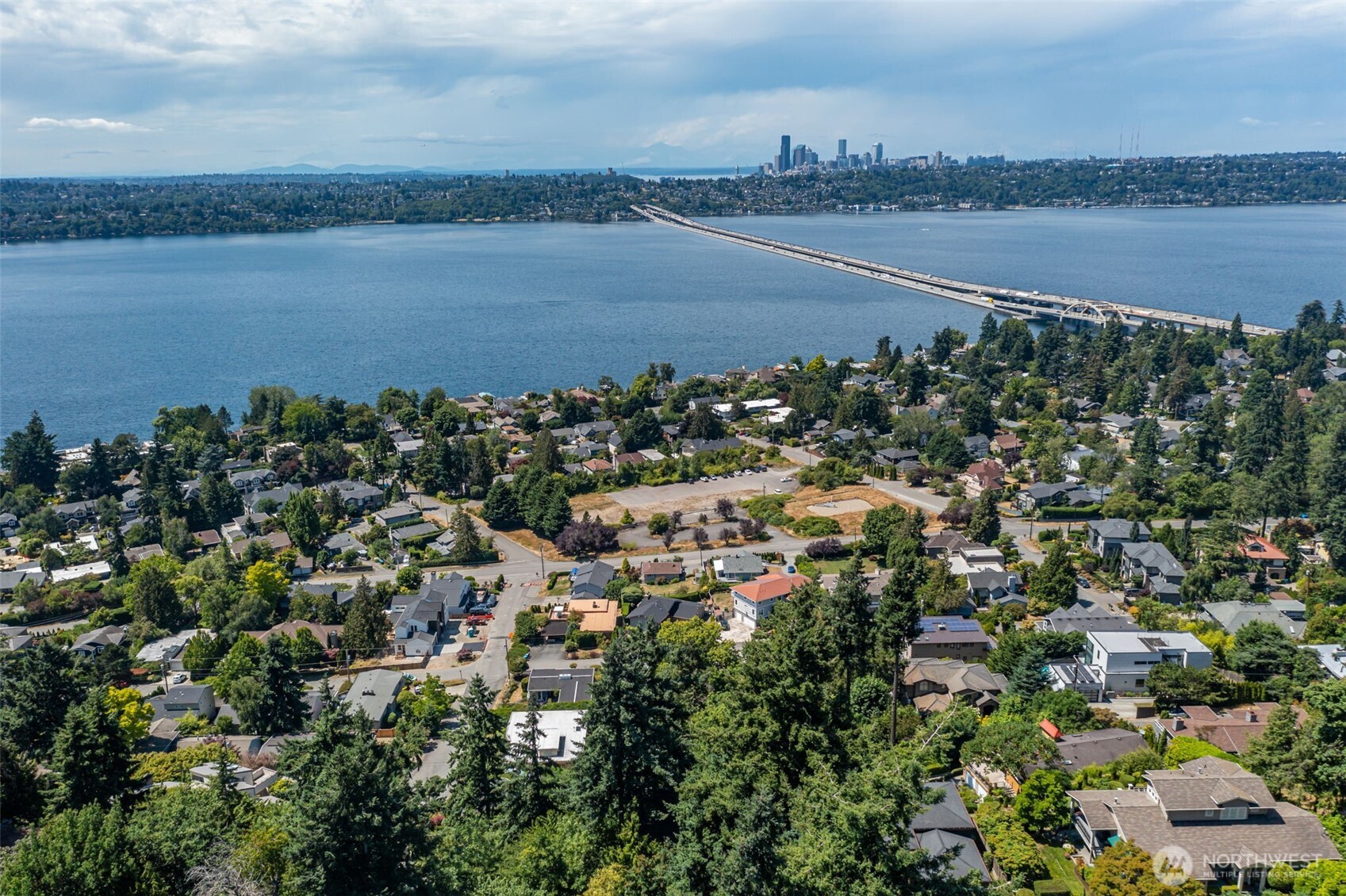 East Seattle Real Estate Listings Main Image