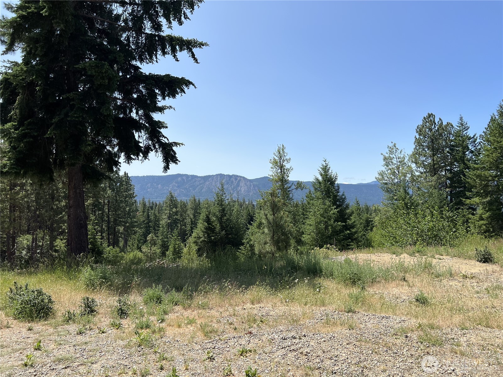1571 Summit View Road Property Photo 1