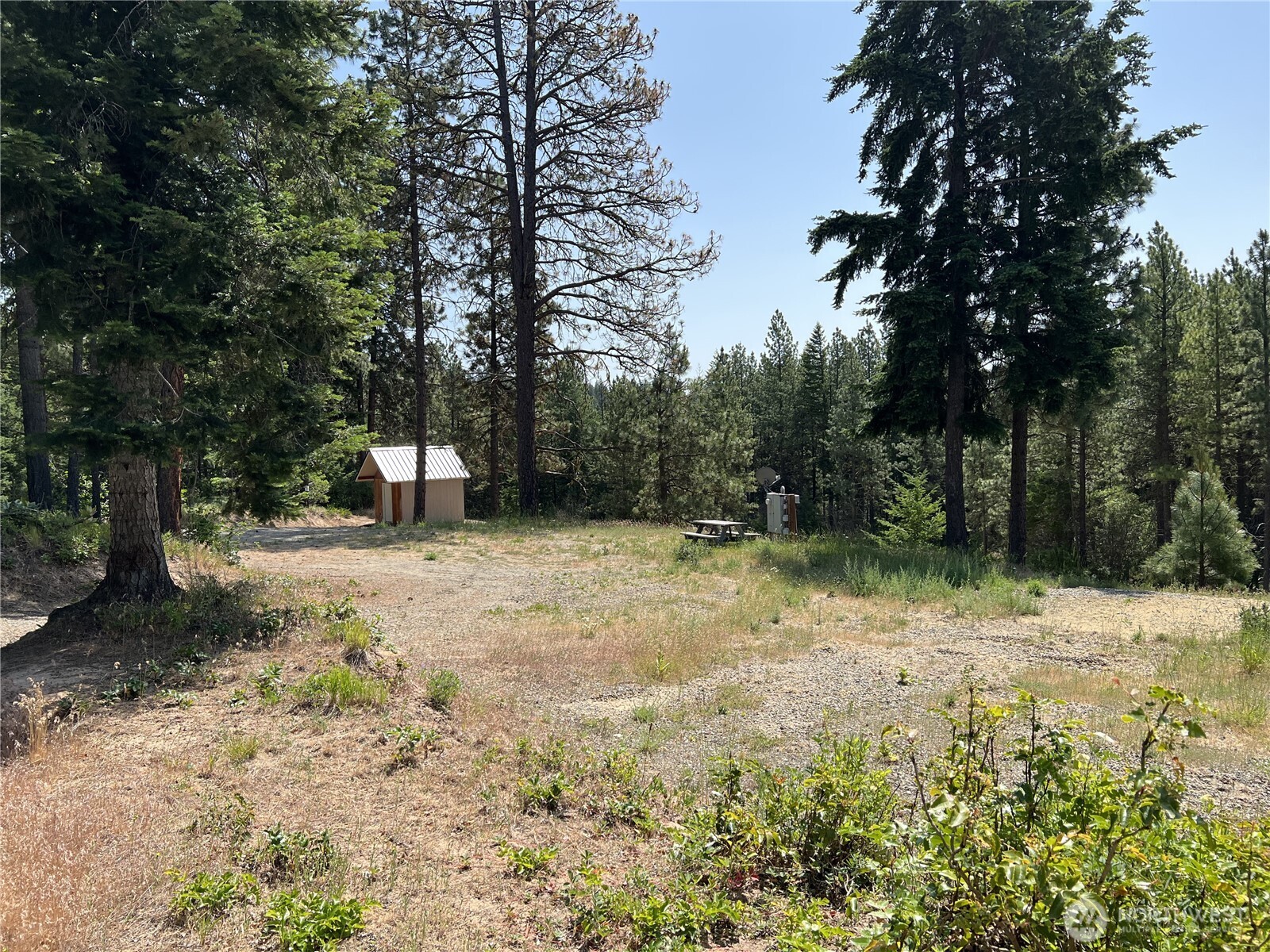1571 Summit View Road Property Photo 6
