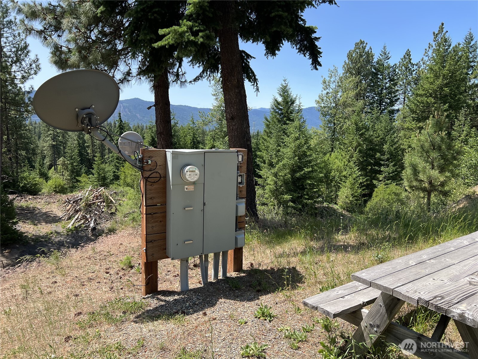 1571 Summit View Road Property Photo 9