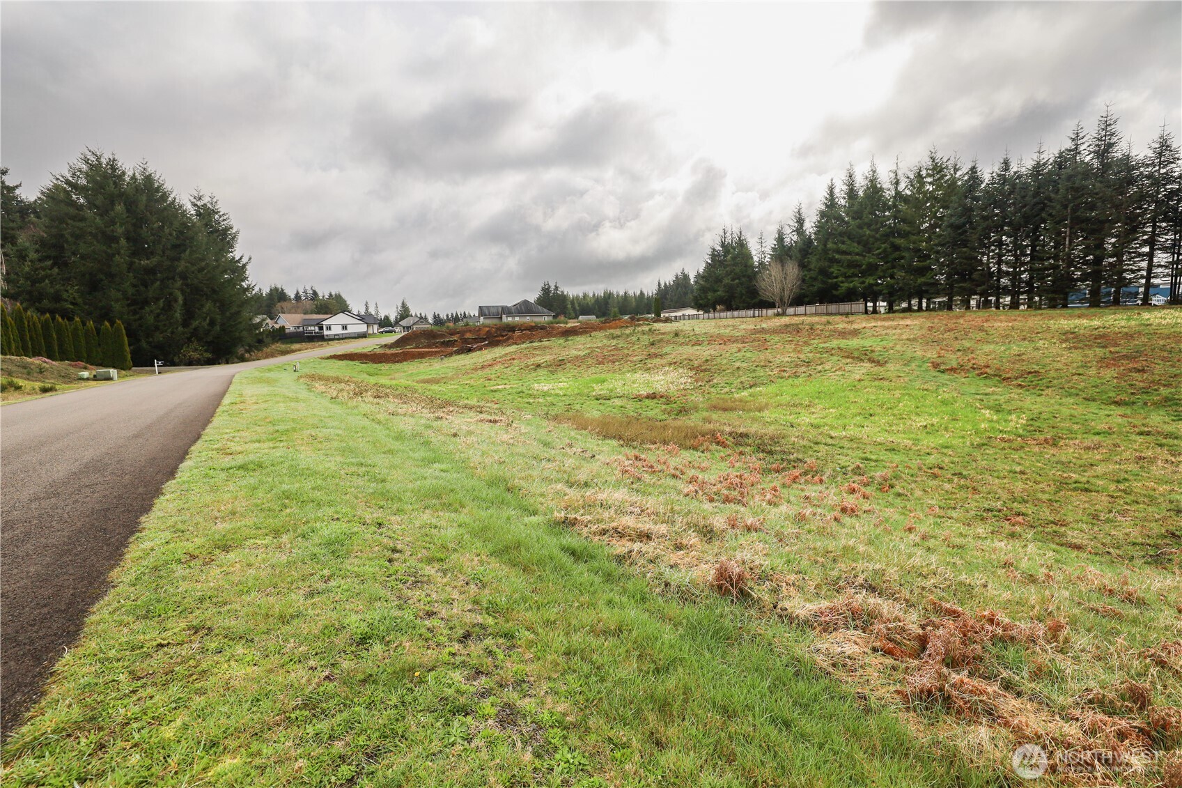 12 Grace Lane Property Photo 5