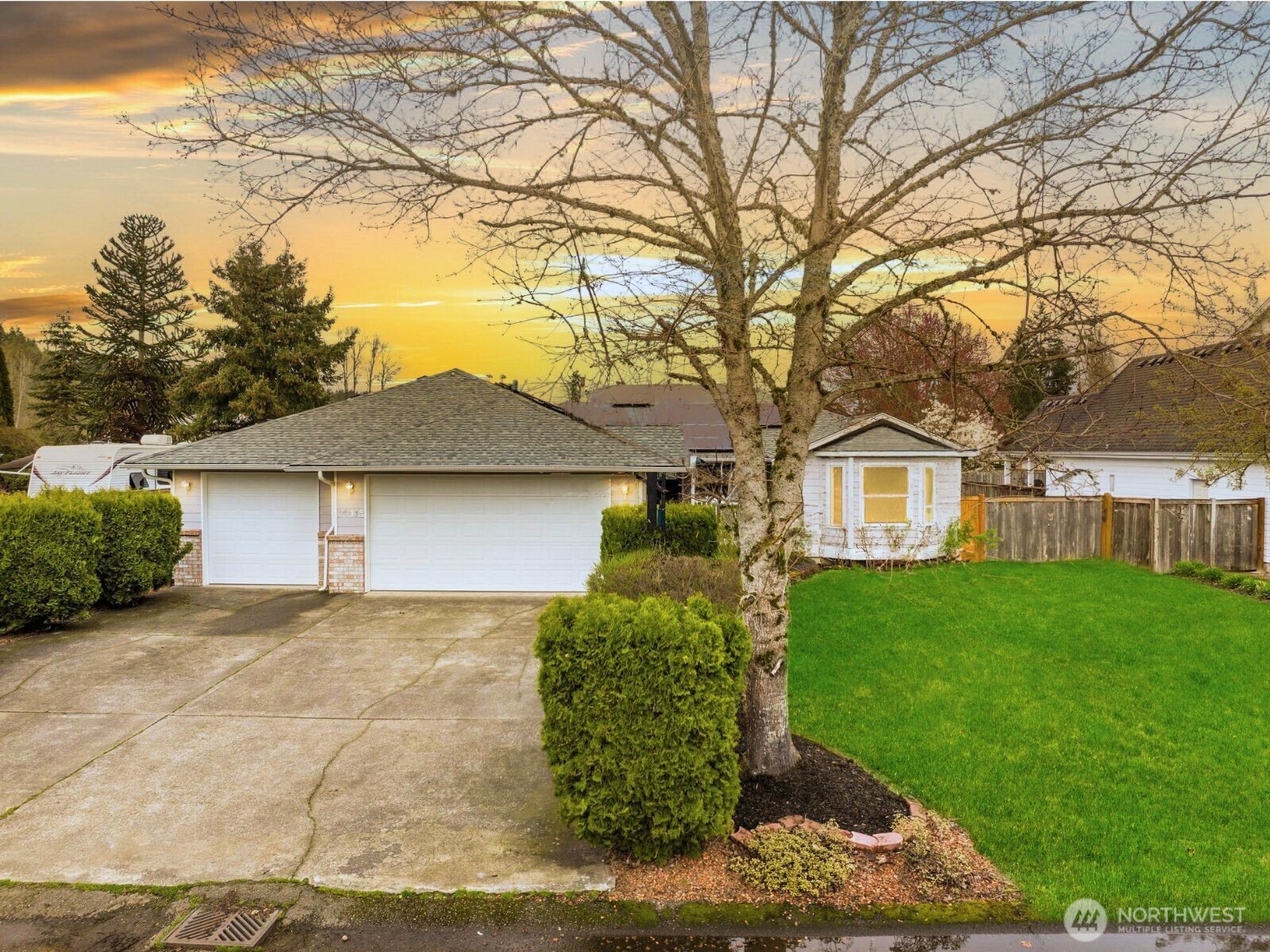 14415 142nd Street Property Photo